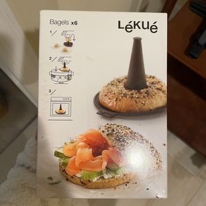 Never used silicone moulds to make homemade bagels and donuts (6).